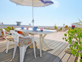 ATICO CON TERRAZA EN PRIMERA LINEA FONTANA REAL Albert Villas